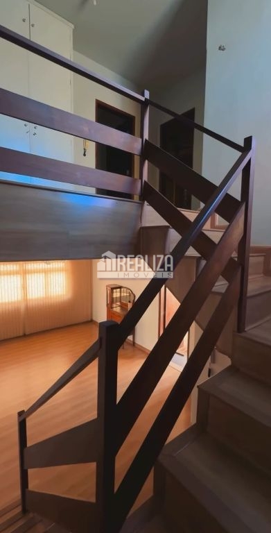 Casa, 5 quartos, 385 m² - Foto 3