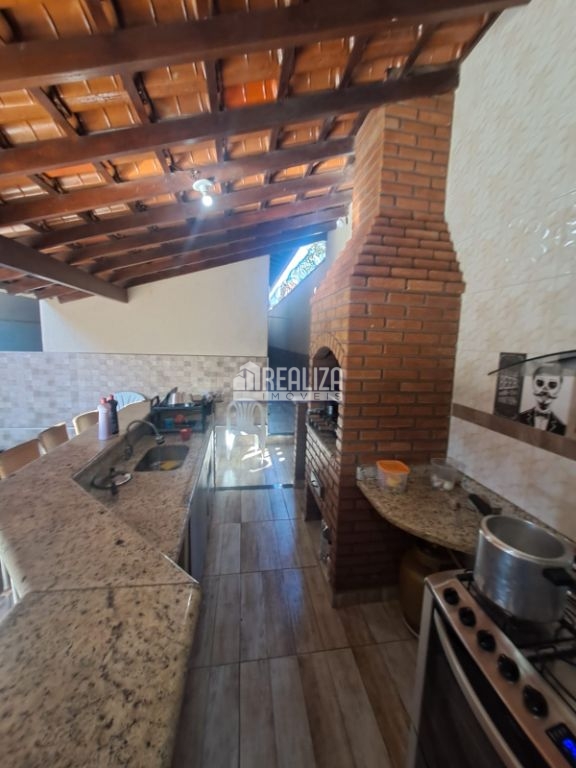 Casa, 3 quartos, 163 m² - Foto 1