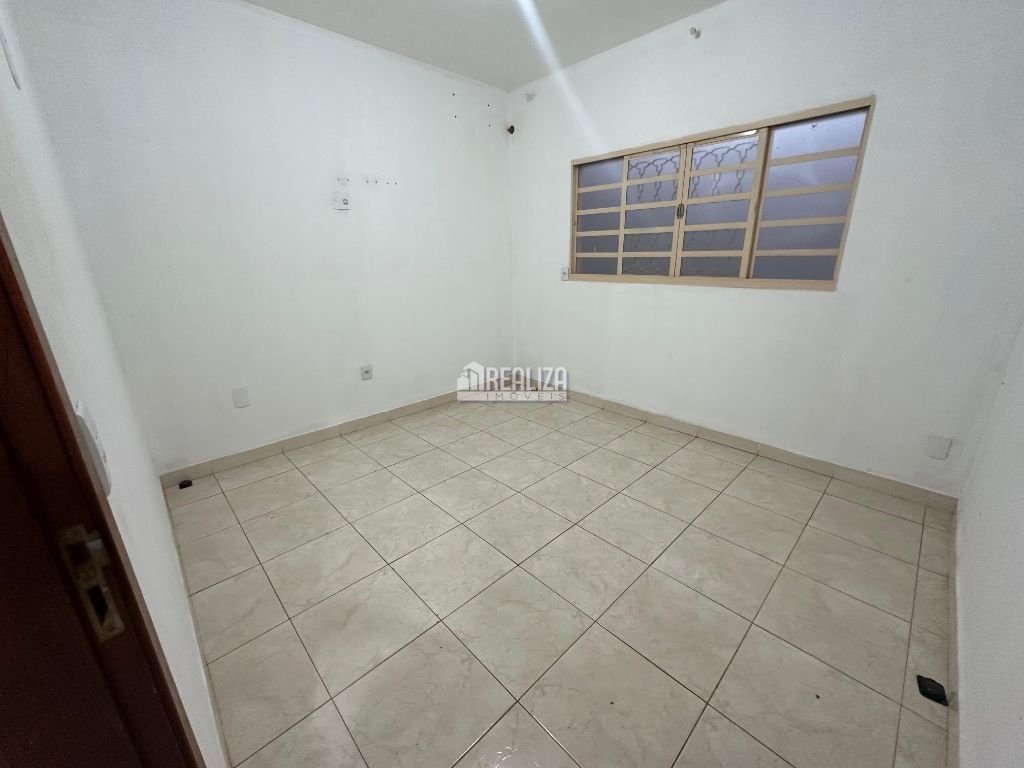 Casa, 4 quartos, 180 m² - Foto 9