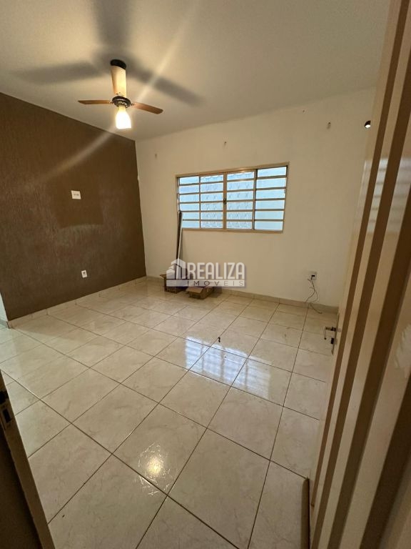 Casa, 4 quartos, 180 m² - Foto 6