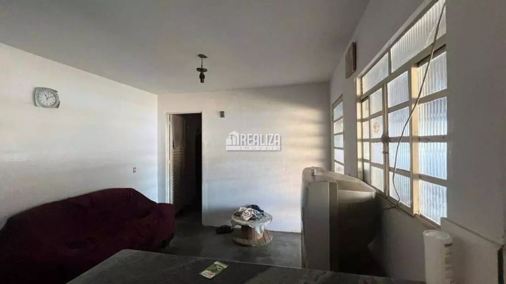 Casa, 1 quarto, 59 m² - Foto 1