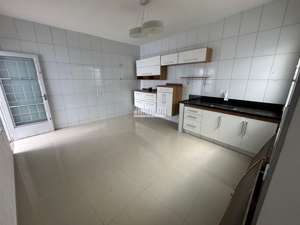 Casa, 3 quartos, 132 m² - Foto 3