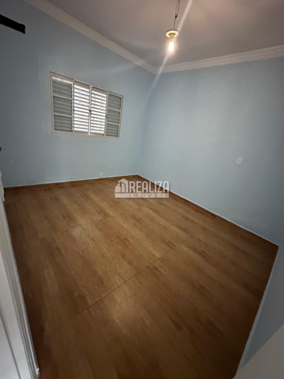 Casa, 3 quartos, 132 m² - Foto 2