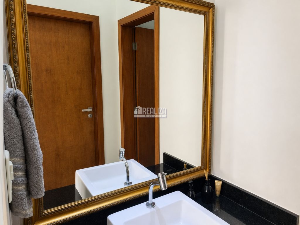 Casa, 3 quartos, 210 m² - Foto 9