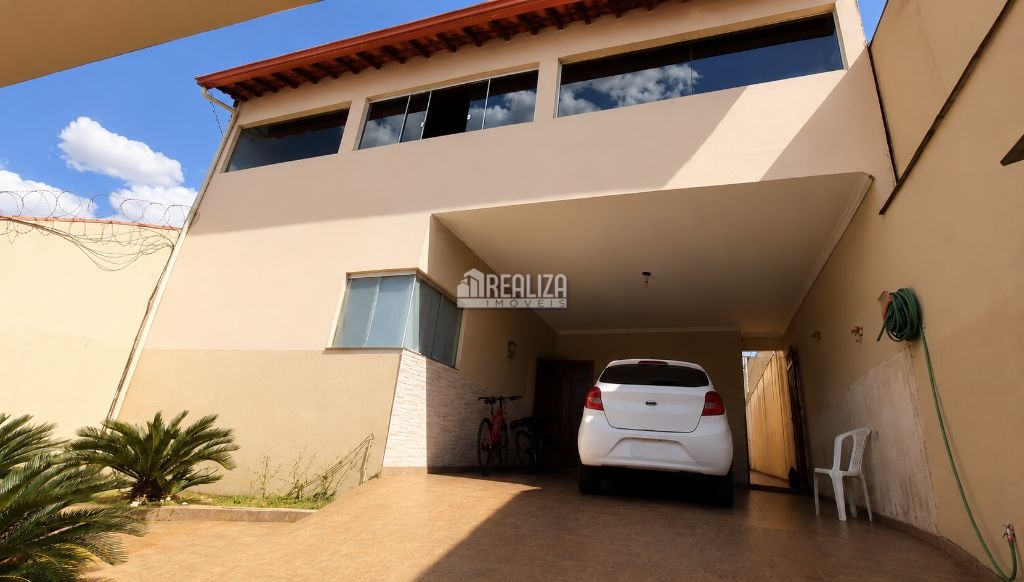 Casa, 4 quartos - Foto 1