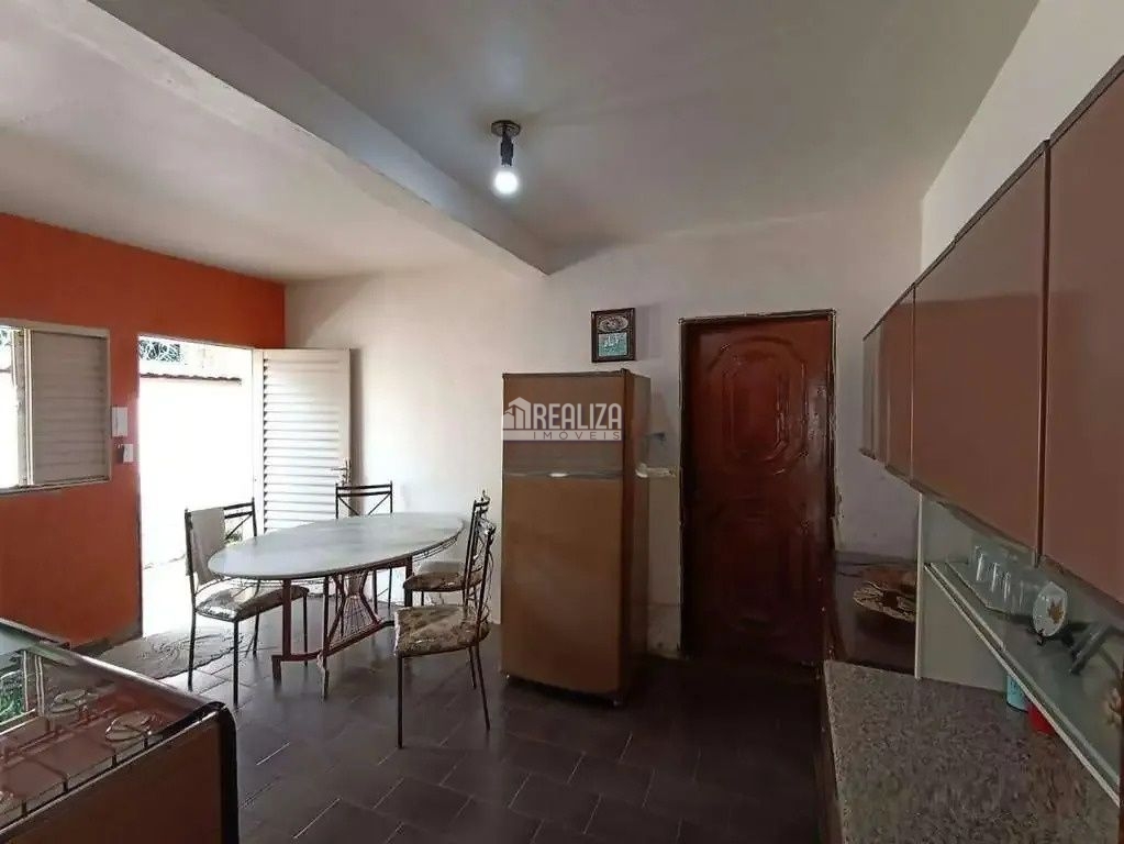 Casa, 2 quartos, 120 m² - Foto 4