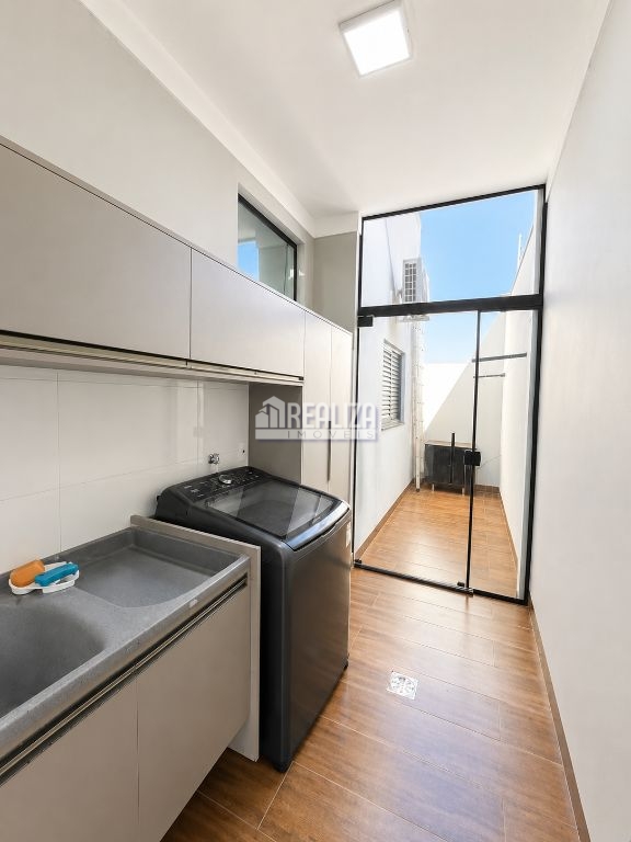 Casa, 4 quartos, 260 m² - Foto 10