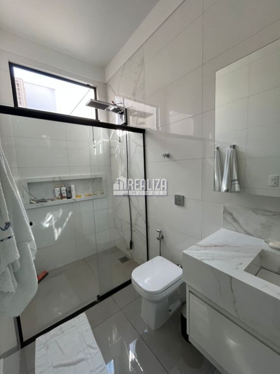 Casa, 4 quartos, 260 m² - Foto 31