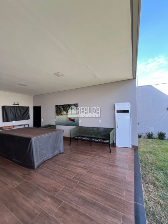 Casa, 4 quartos, 260 m² - Foto 33
