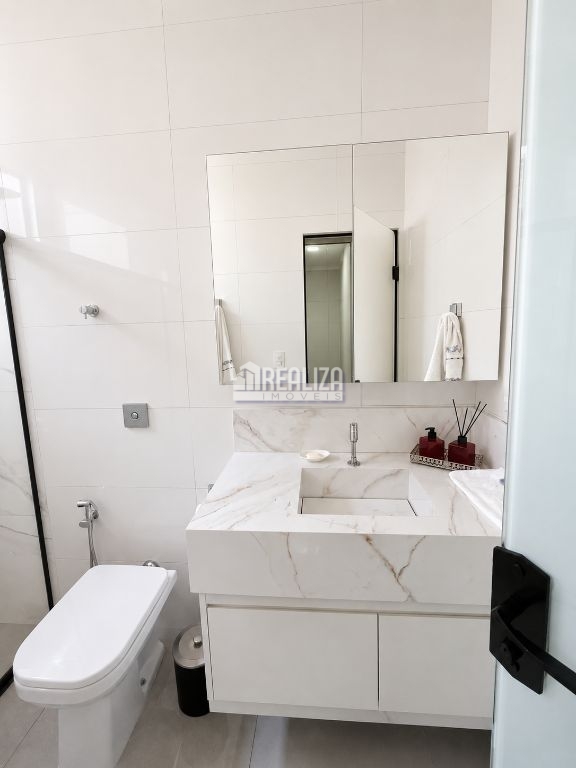 Casa, 4 quartos, 260 m² - Foto 17