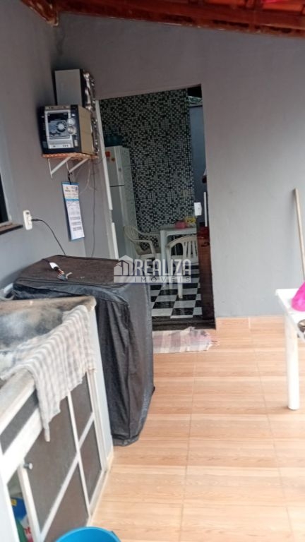 Casa, 2 quartos, 248 m² - Foto 2