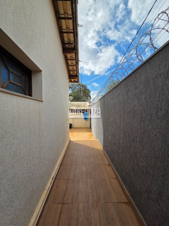 Casa, 3 quartos, 246 m² - Foto 12