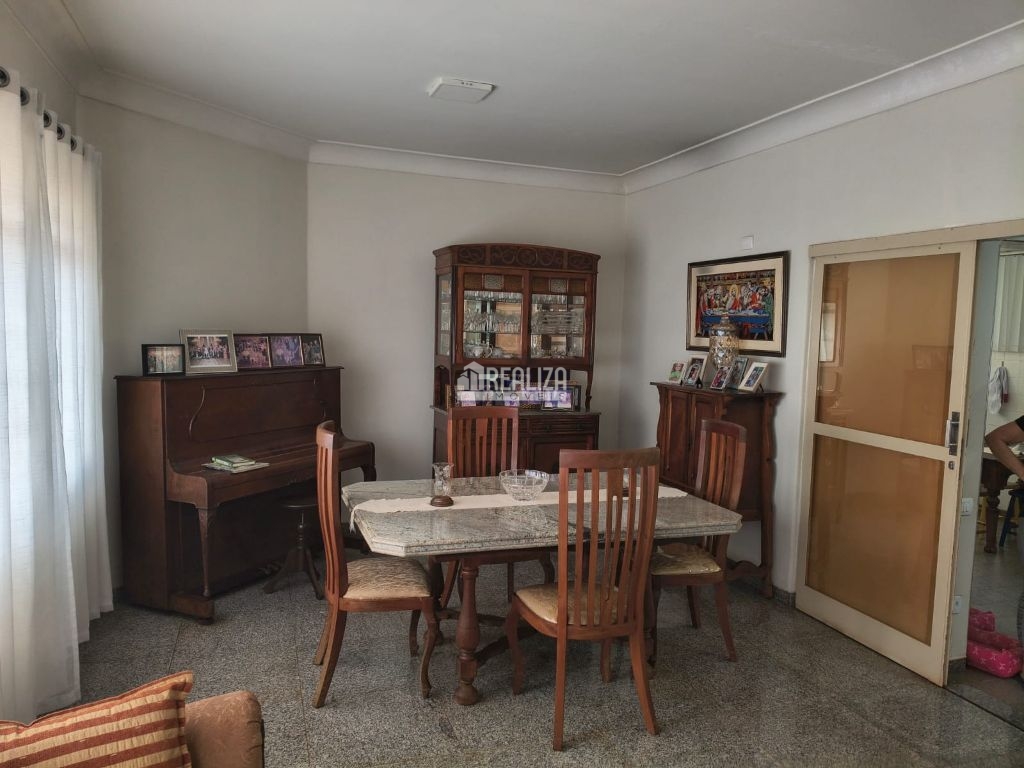 Casa, 5 quartos, 244 m² - Foto 5