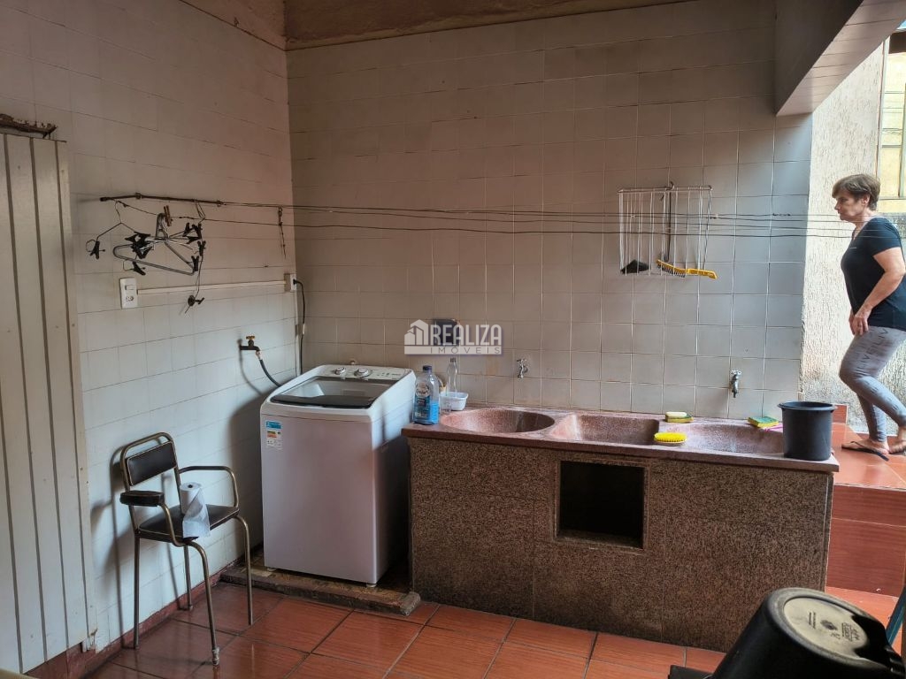 Casa, 5 quartos, 244 m² - Foto 31