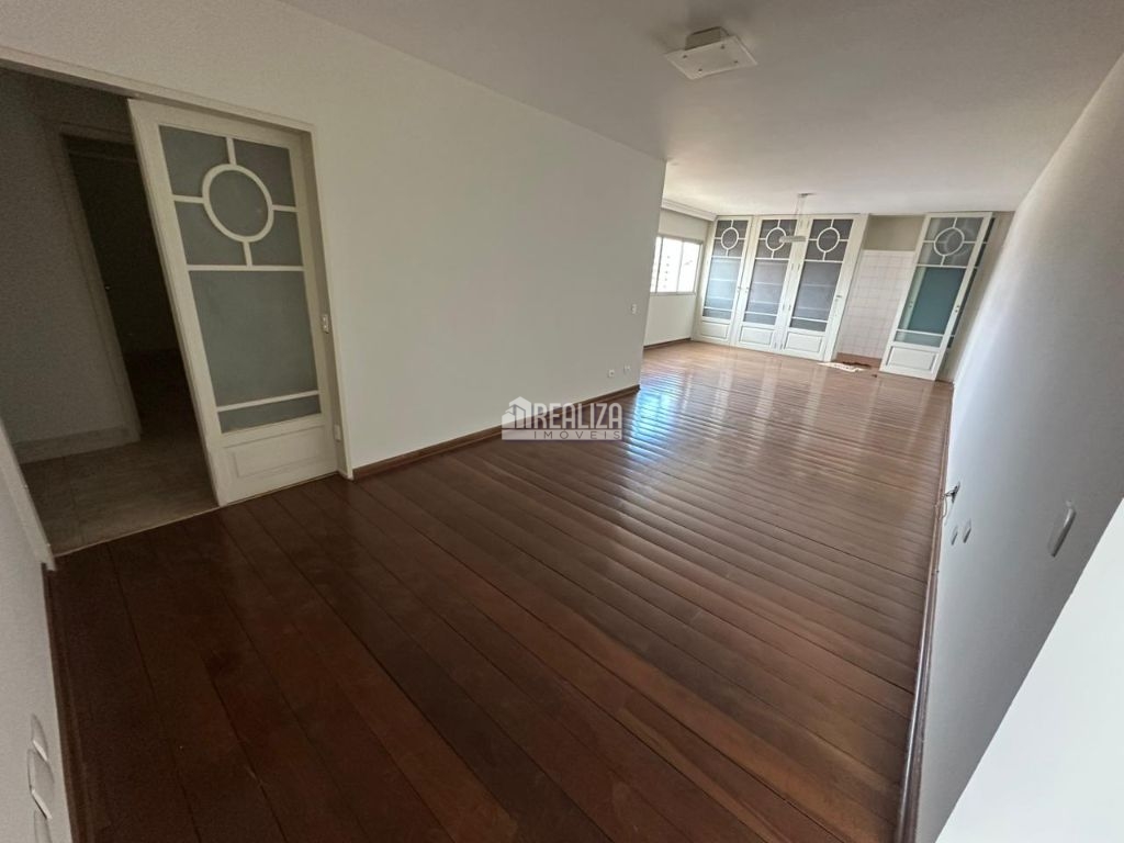 Apartamento, 3 quartos, 299 m² - Foto 1