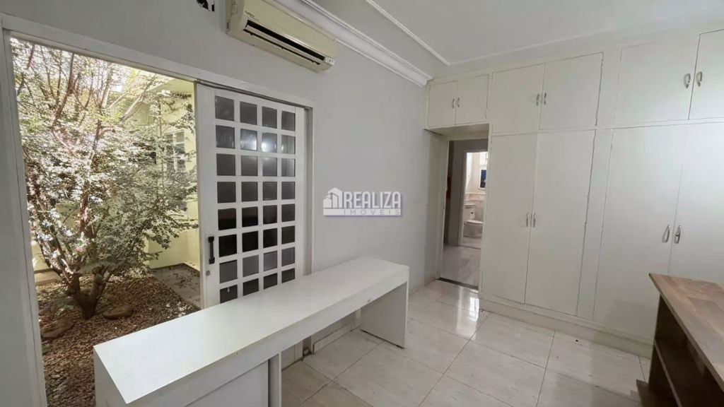 Casa, 2 quartos, 215 m² - Foto 8