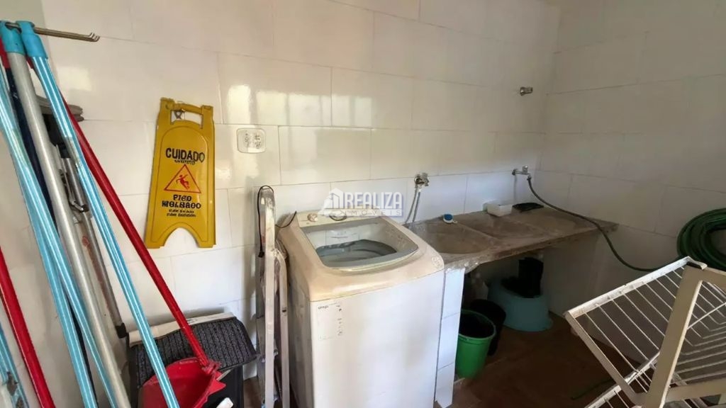 Casa, 2 quartos, 215 m² - Foto 12