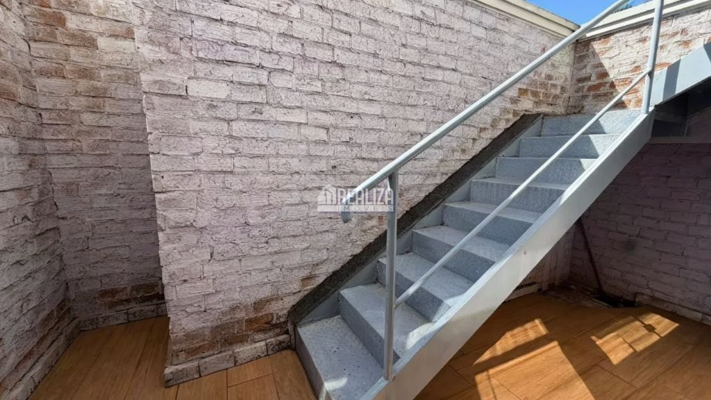 Casa, 2 quartos, 255 m² - Foto 3