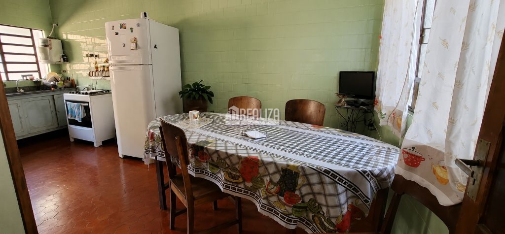 Casa, 3 quartos, 214 m² - Foto 7