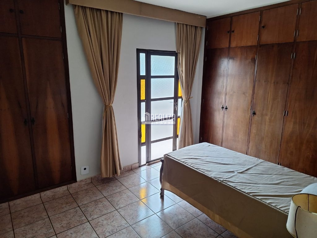 Casa, 3 quartos, 226 m² - Foto 17