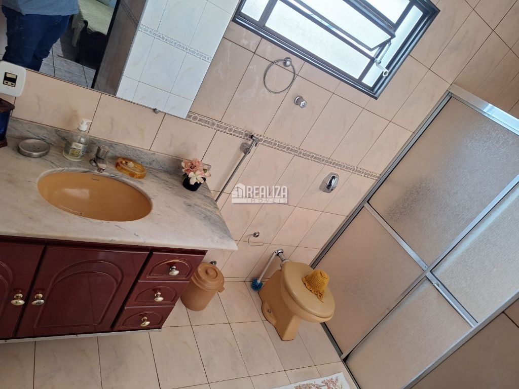 Casa, 3 quartos, 226 m² - Foto 15