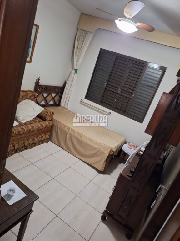 Casa, 3 quartos, 226 m² - Foto 11