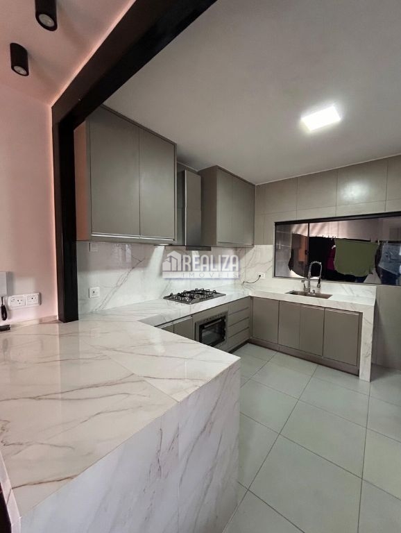 Casa, 2 quartos, 133 m² - Foto 1