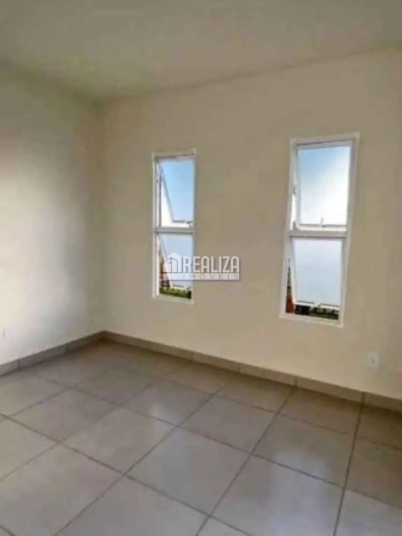 Casa, 2 quartos, 46 m² - Foto 1