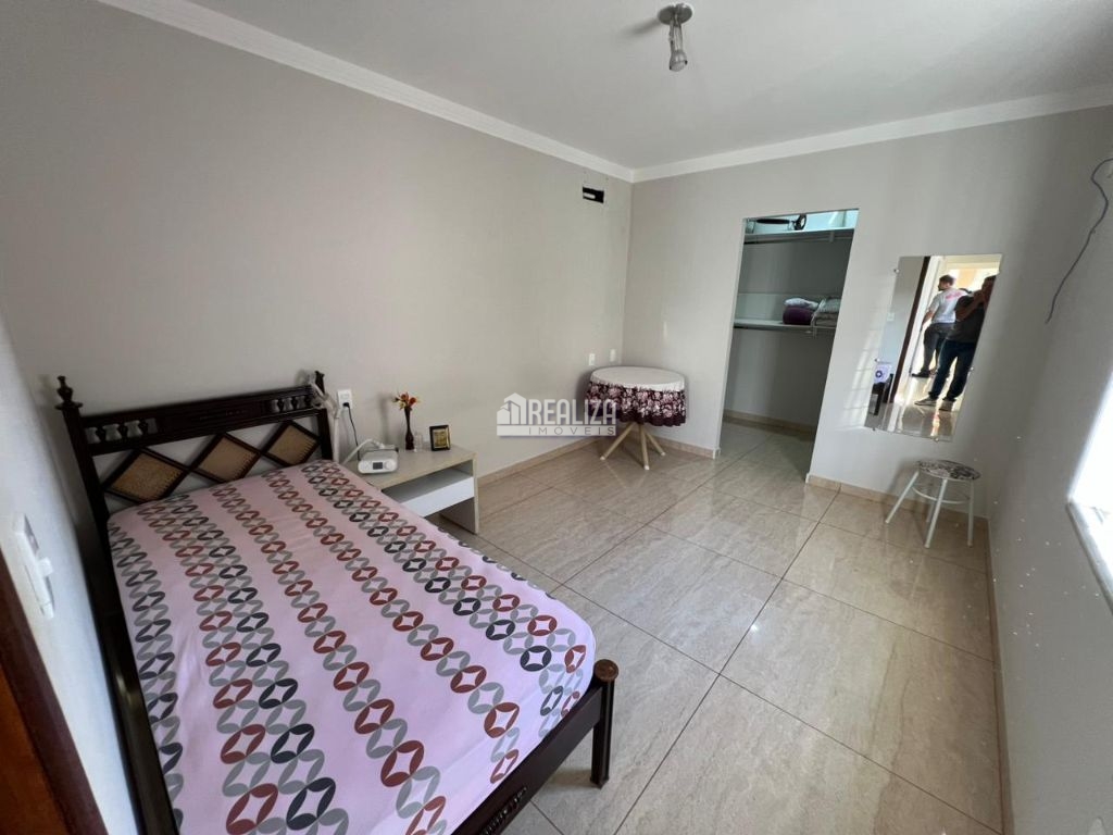 Casa, 4 quartos, 234 m² - Foto 12