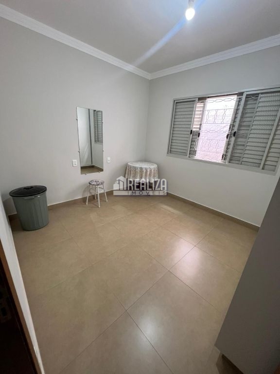Casa, 4 quartos, 234 m² - Foto 34