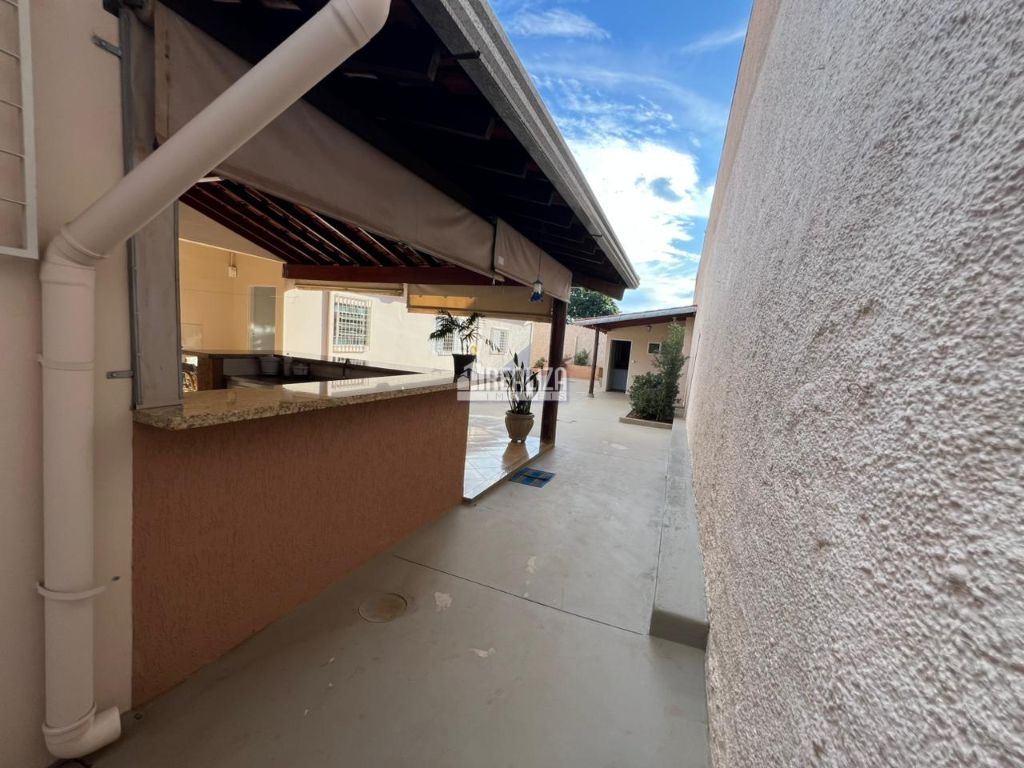 Casa, 4 quartos, 234 m² - Foto 23