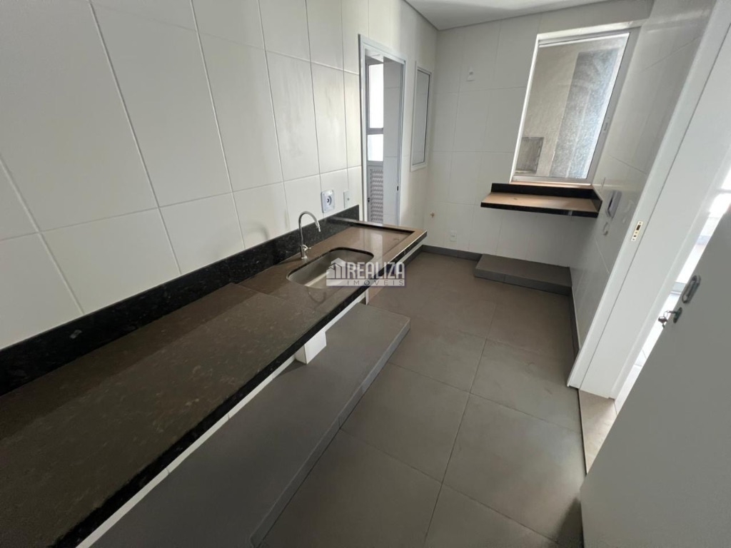 Cobertura, 2 quartos, 213 m² - Foto 1