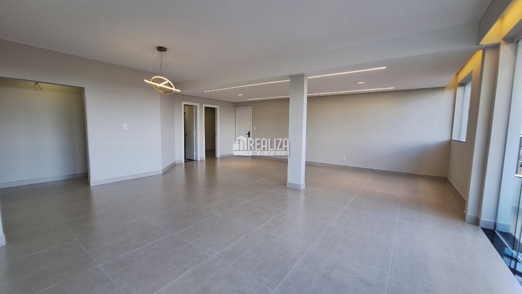 Apartamento, 3 quartos, 214 m² - Foto 3