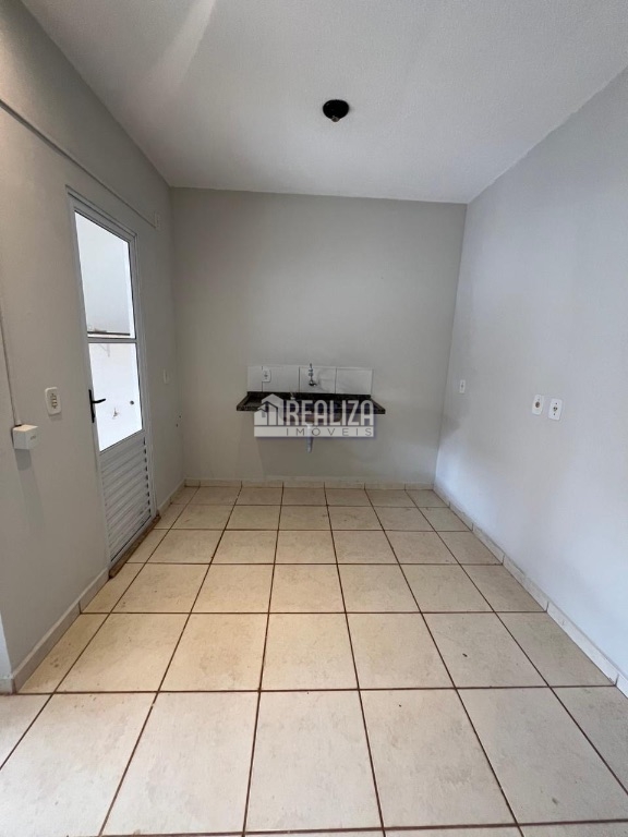 Casa, 2 quartos, 60 m² - Foto 8