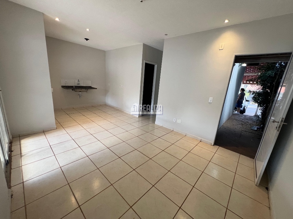 Casa, 2 quartos, 60 m² - Foto 2