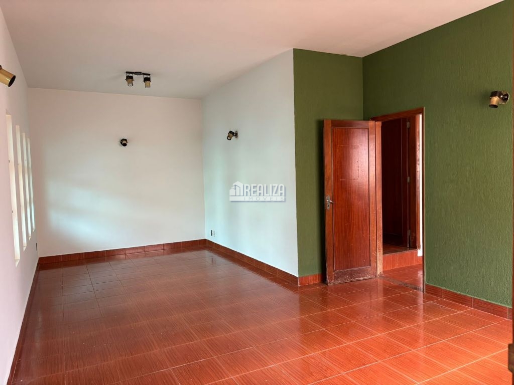 Casa de 3 quartos, no bairro Centro, em Igarapava | Eu Corretor