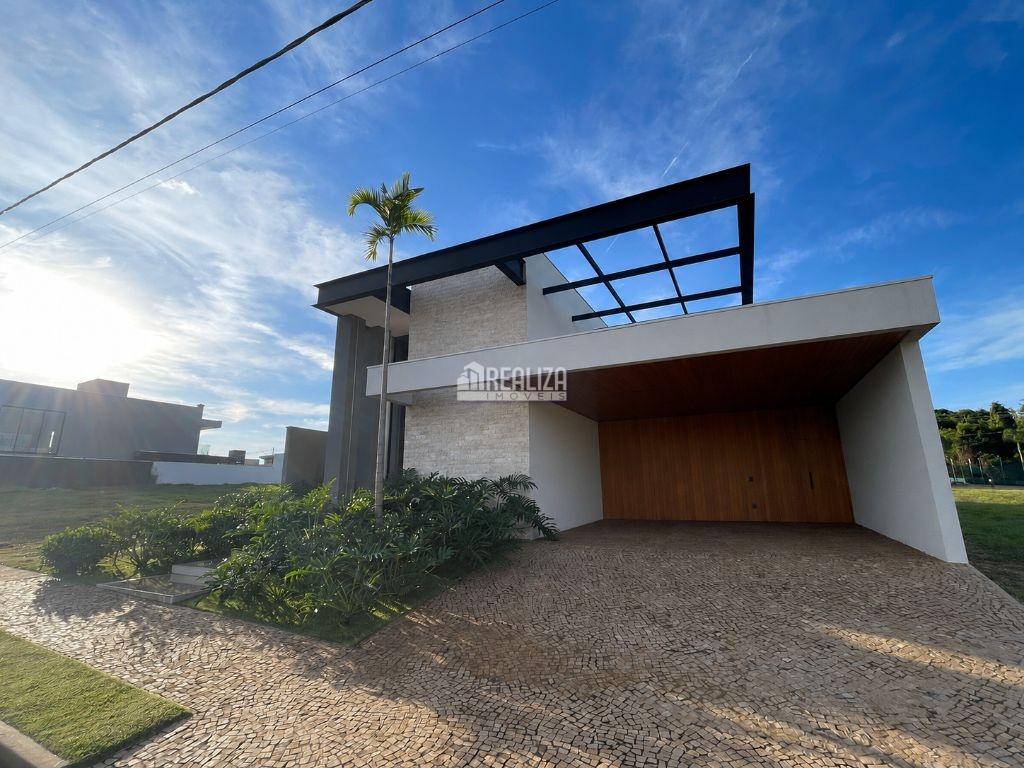 Casa de 3 quartos, 238m² no bairro Recreio dos Bandeirantes, em Uberaba | Eu Corretor