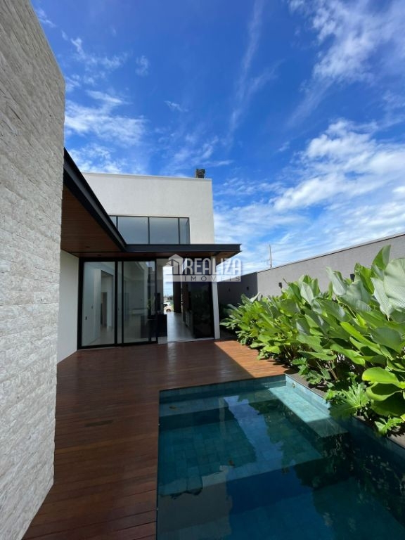Casa de 3 quartos, 238m² no bairro Recreio dos Bandeirantes, em Uberaba | Eu Corretor