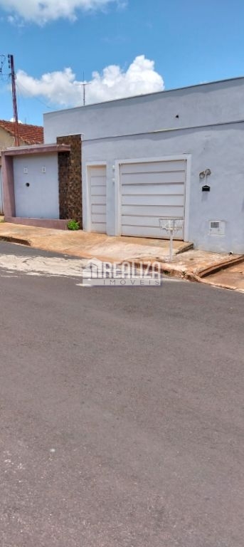 Casa de 3 quartos, no bairro Jardim Beatriz, em Igarapava | Eu Corretor