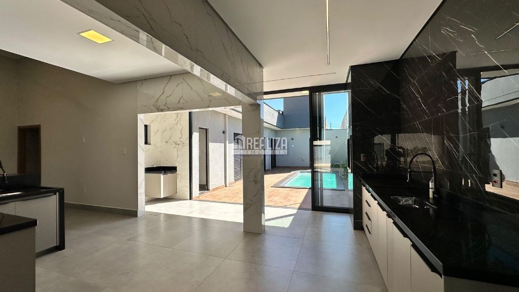 Casa de 3 quartos, 168m² no bairro Loteamento Jardim Felicitá 1, em Uberaba | Eu Corretor