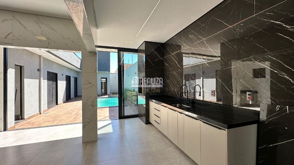 Casa de 3 quartos, 168m² no bairro Loteamento Jardim Felicitá 1, em Uberaba | Eu Corretor