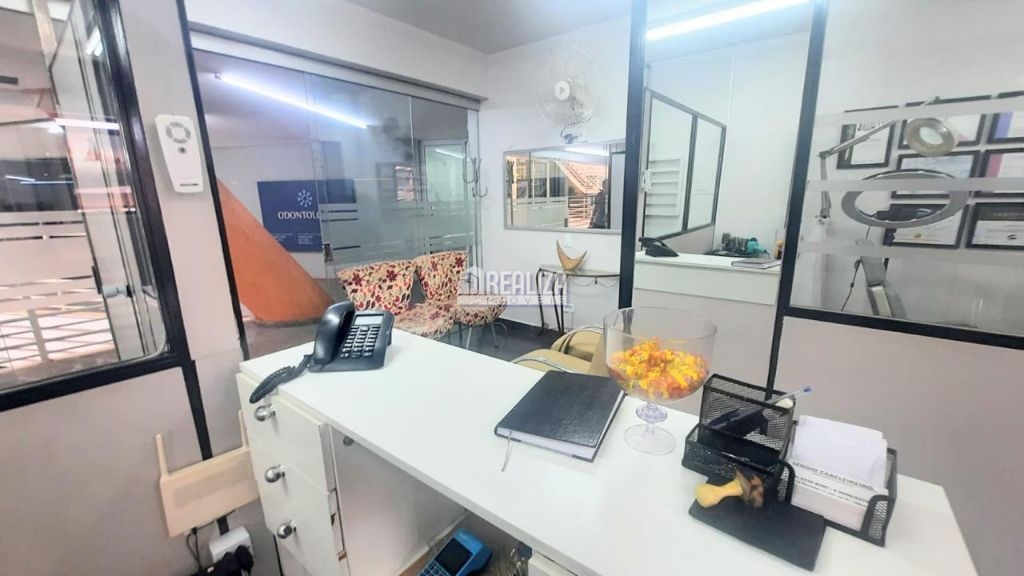 Sala Comercial de 111m² no bairro Centro, em Uberaba | Eu Corretor