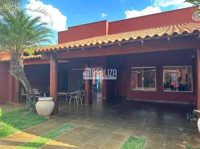 Casa de 3 quartos, 225m² no bairro Boa Vista, em Uberaba | Eu Corretor