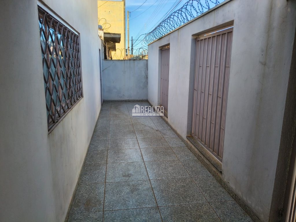 Casa de 1 quarto, no bairro Centro, em Igarapava | Eu Corretor