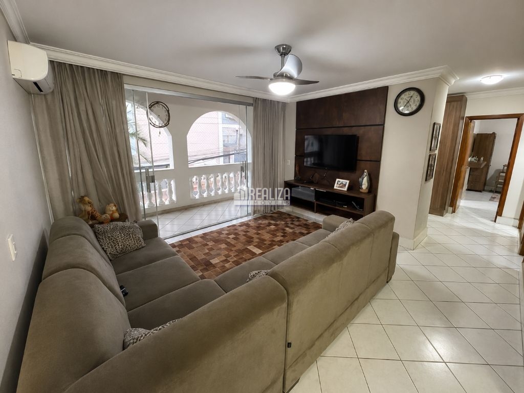 Casa de 3 quartos, 207m² no bairro Irmãos Soares, em Uberaba | Eu Corretor