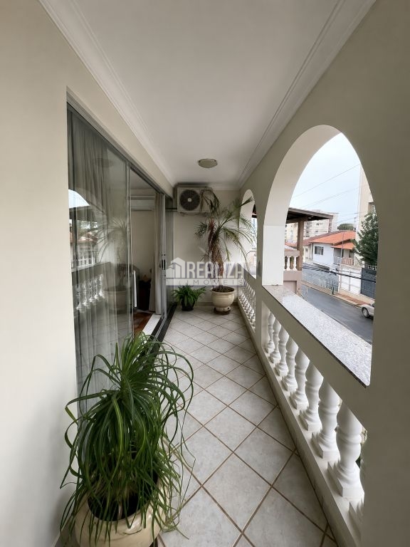 Casa de 3 quartos, 207m² no bairro Irmãos Soares, em Uberaba | Eu Corretor