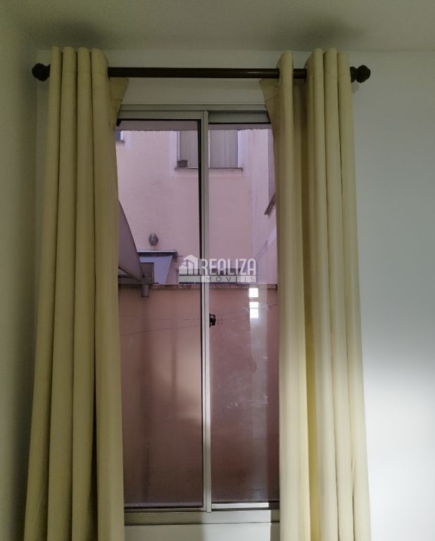 Apartamento de 2 quartos, 49m² no bairro Conjunto Umuarama, em Uberaba | Eu Corretor