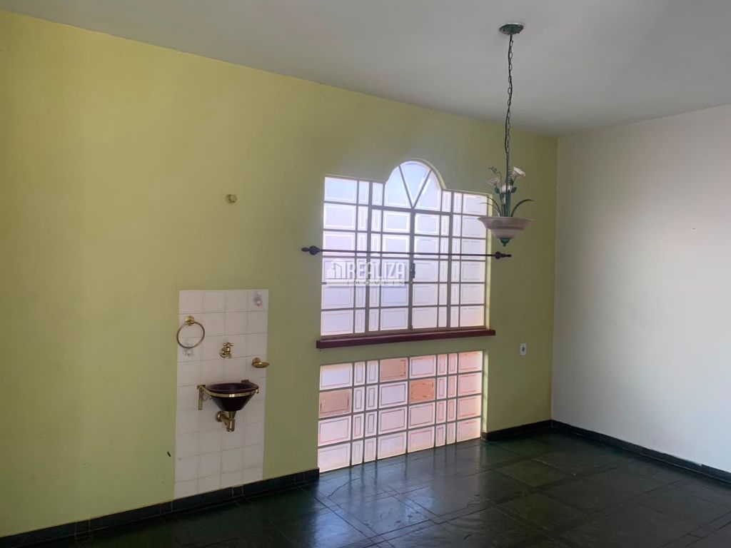 Casa, 3 quartos, 181 m² - Foto 23