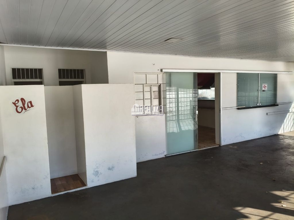 Loja / Salão / Ponto Comercial de no bairro Centro, em Igarapava | Eu Corretor