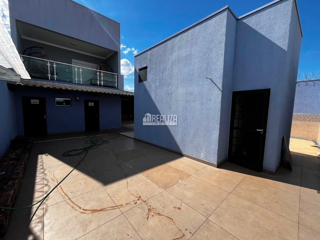 Casa de 4 quartos, 386m² no bairro Parque das Laranjeiras, em Uberaba | Eu Corretor